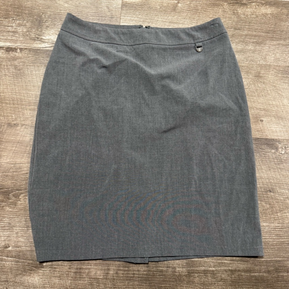 New York & Company Grey Pencil Skirt Size 6